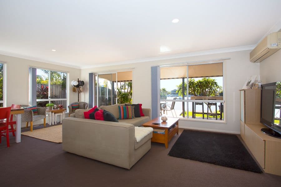 19 Headsail Drive, BANKSIA BEACH QLD 4507, Banksia Beach - Thumbnail 3