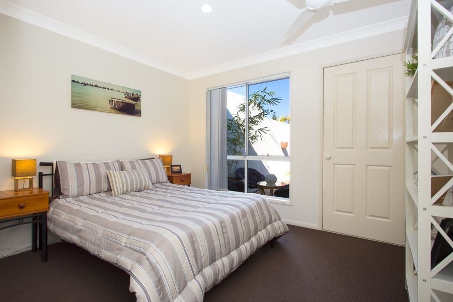 19 Headsail Drive, BANKSIA BEACH QLD 4507, Banksia Beach - Thumbnail 6