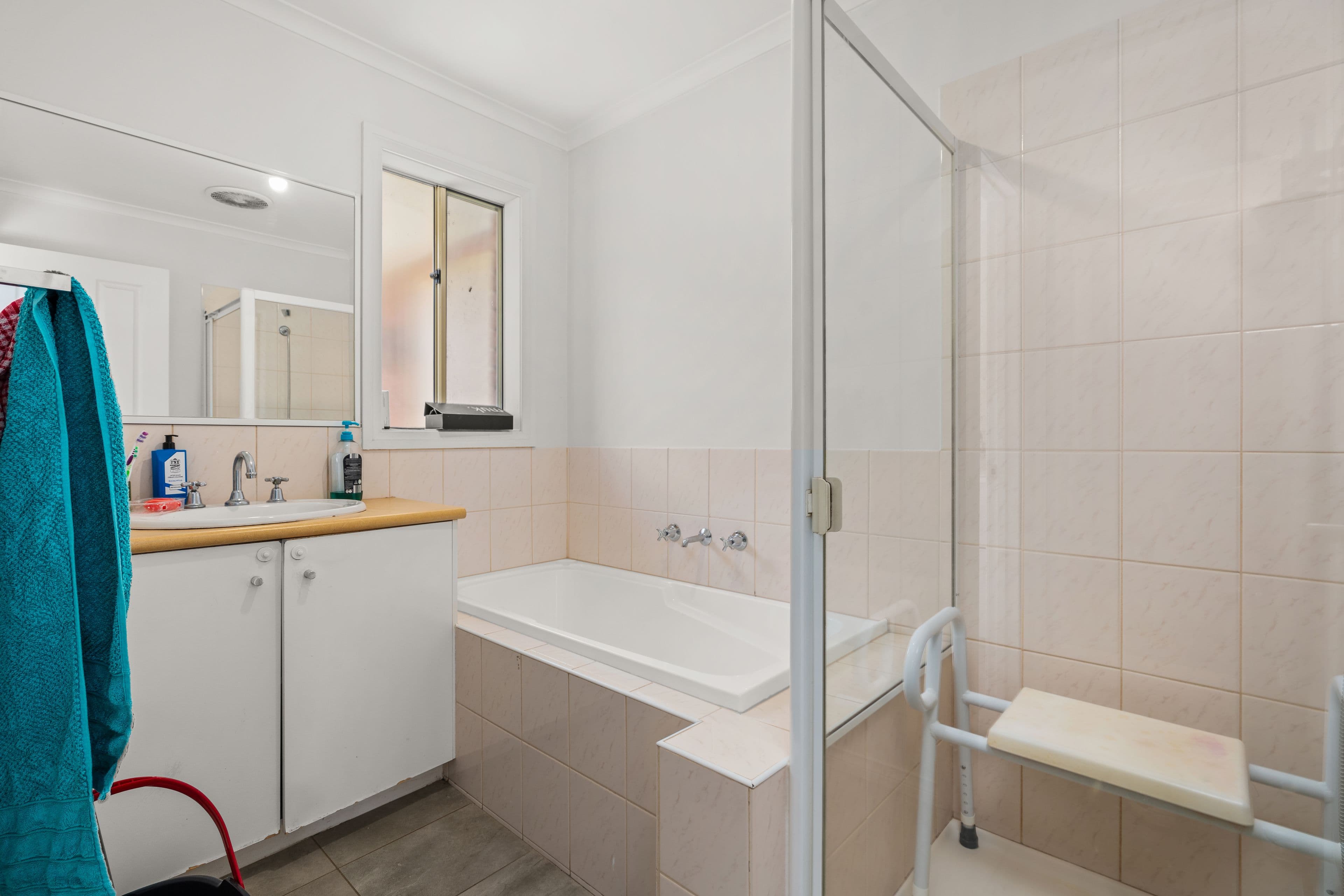 3 Haslam Lane, Caroline Springs VIC 3023, Caroline Springs - Thumbnail 8