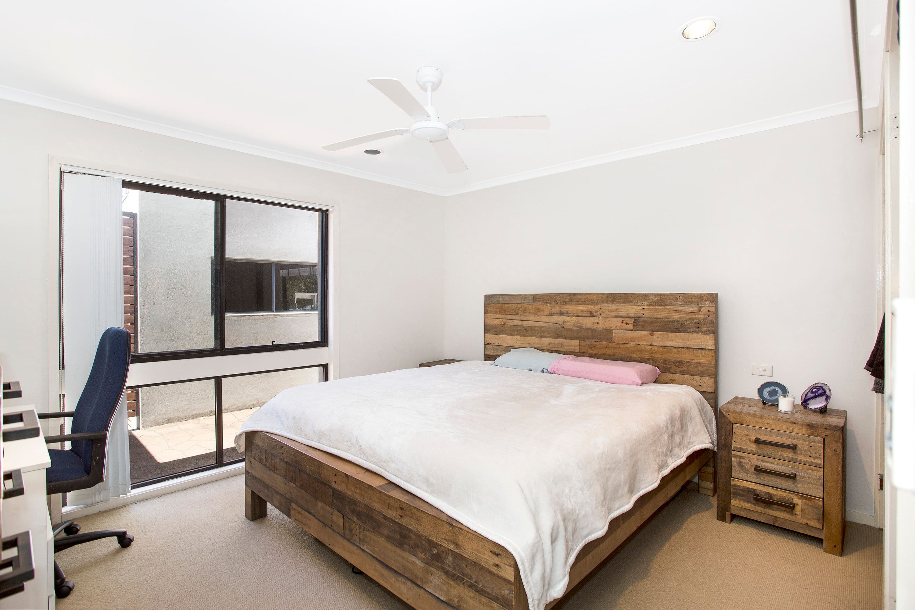 22 Shannon Parade, Berkeley Vale - Thumbnail 4
