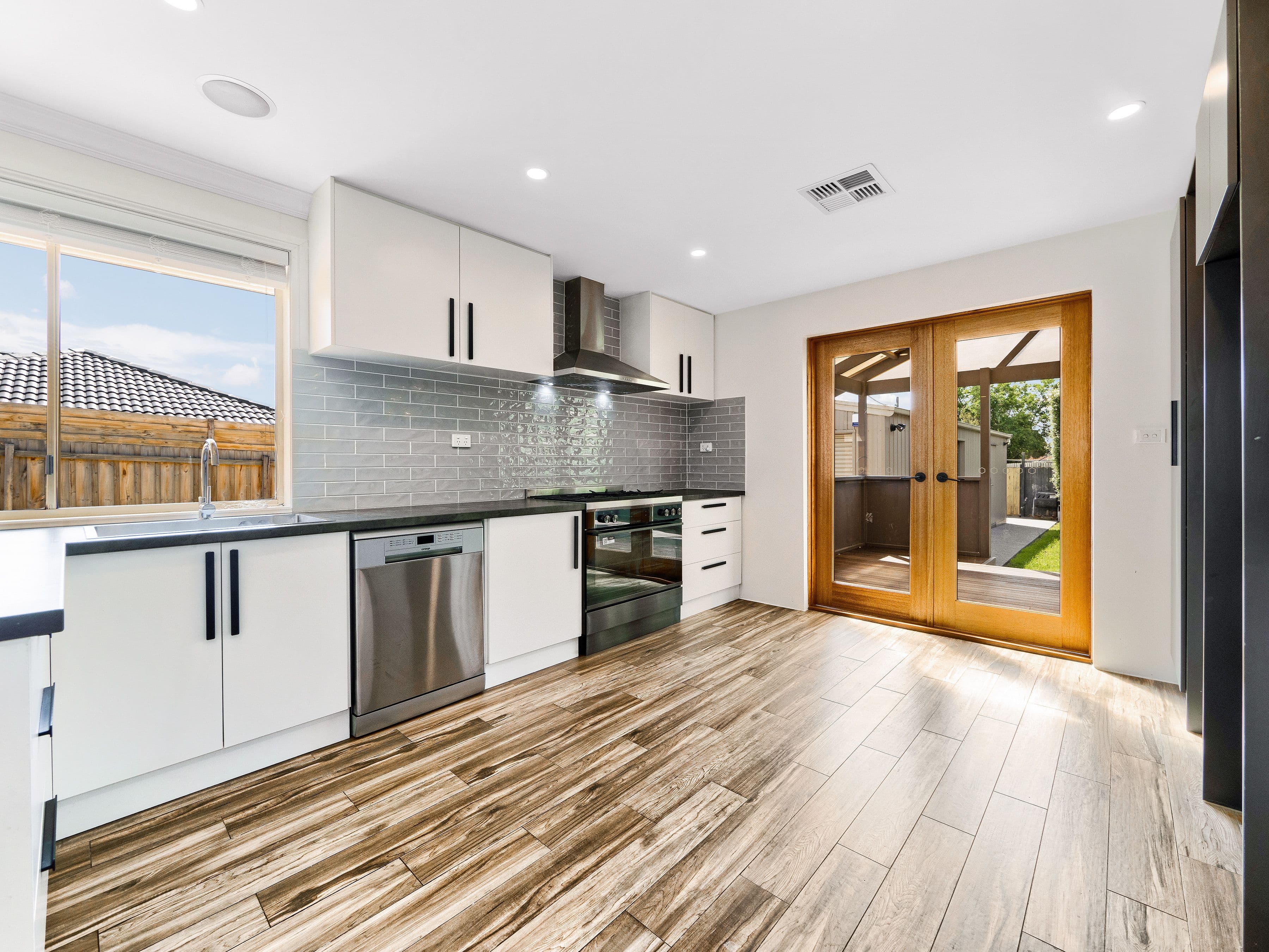 23 Rouse Street, Cranbourne VIC 3977, Cranbourne - Thumbnail 4