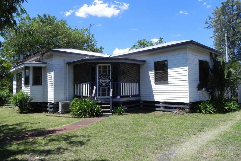 8 Edward, PITTSWORTH QLD 4356, Pittsworth - Image 1