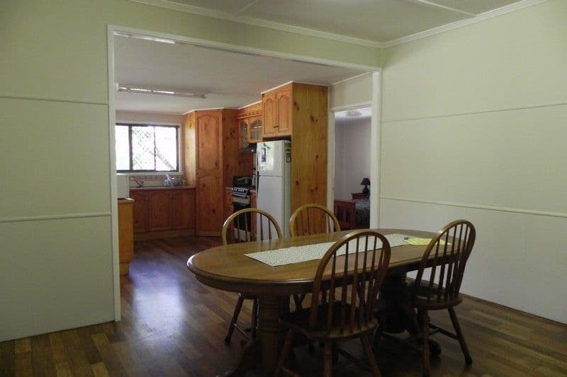 8 Edward, PITTSWORTH QLD 4356, Pittsworth - Thumbnail 6