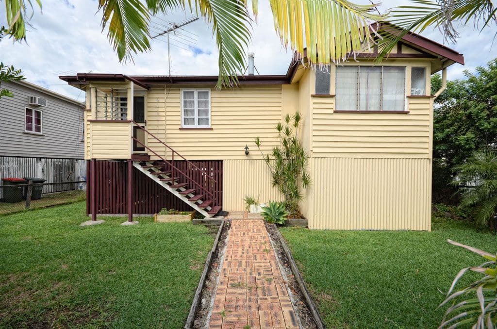 77 Grevillea Street, Biloela QLD 4715, Biloela - Image 1