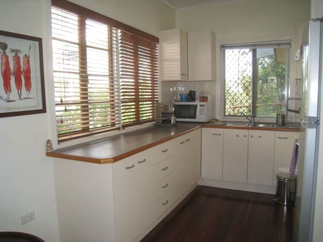 38 Hood Street, SHERWOOD QLD 4075, Sherwood - Thumbnail 3
