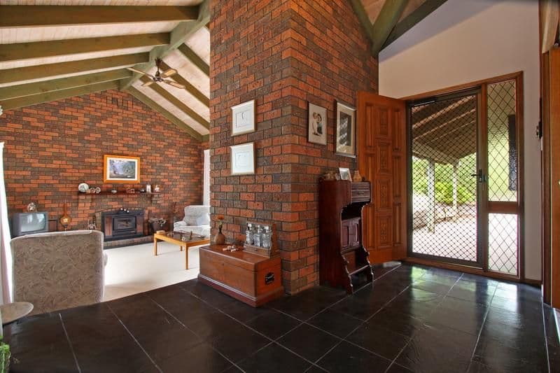 2 Carslake Avenue, BLAIRGOWRIE VIC 3942, Blairgowrie - Thumbnail 3