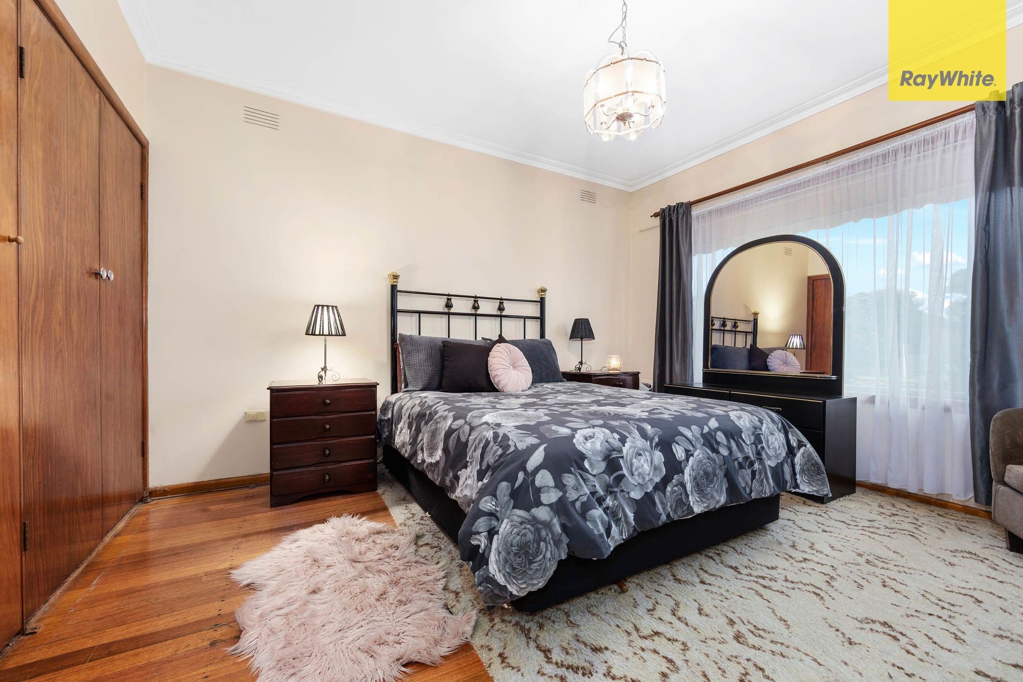 13 Willow Avenue, St Albans VIC 3021, St Albans - Thumbnail 6