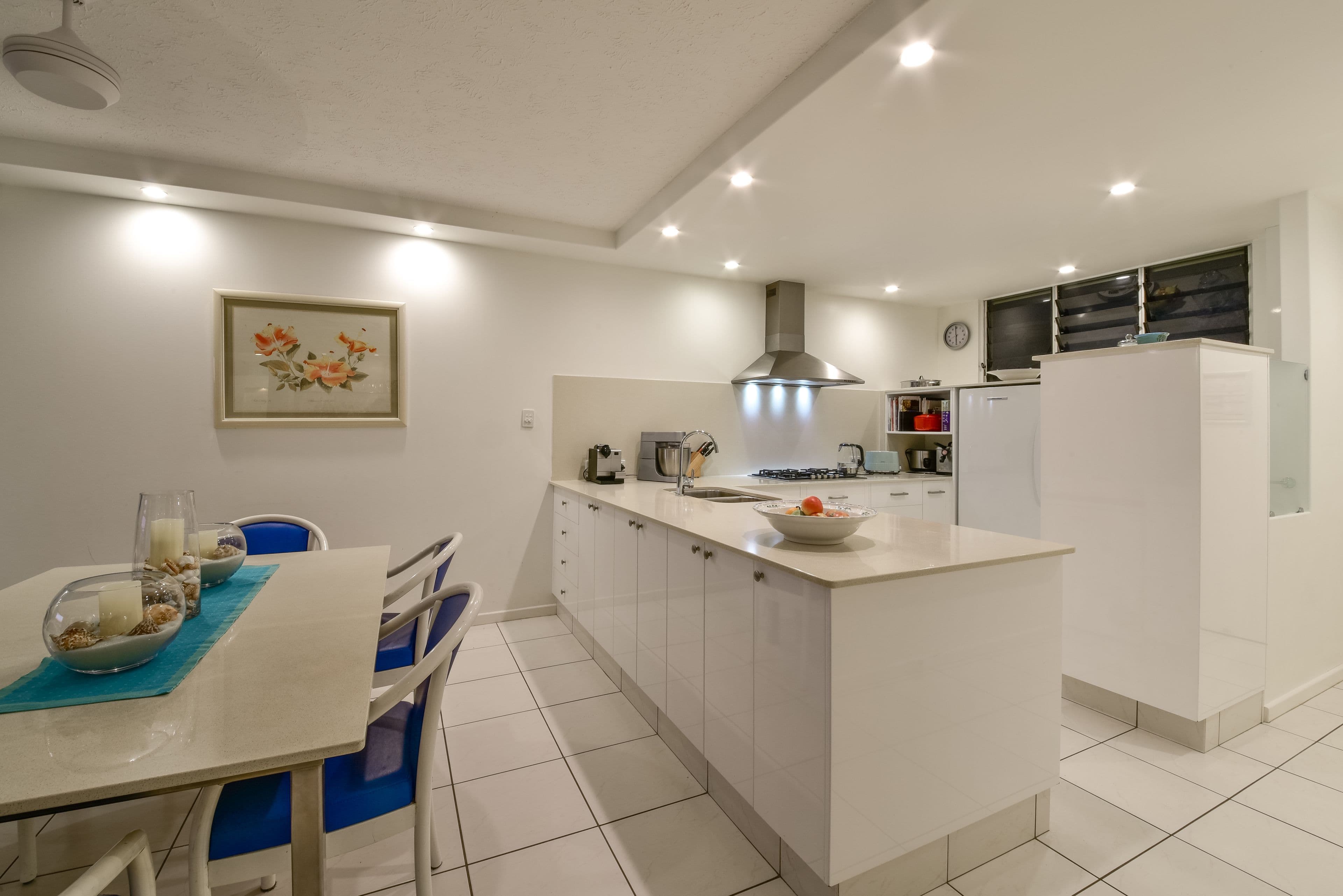 18 Resort Drive, Frangipani Lodge, HAMILTON ISLAND QLD 4803, Hamilton Island - Thumbnail 2