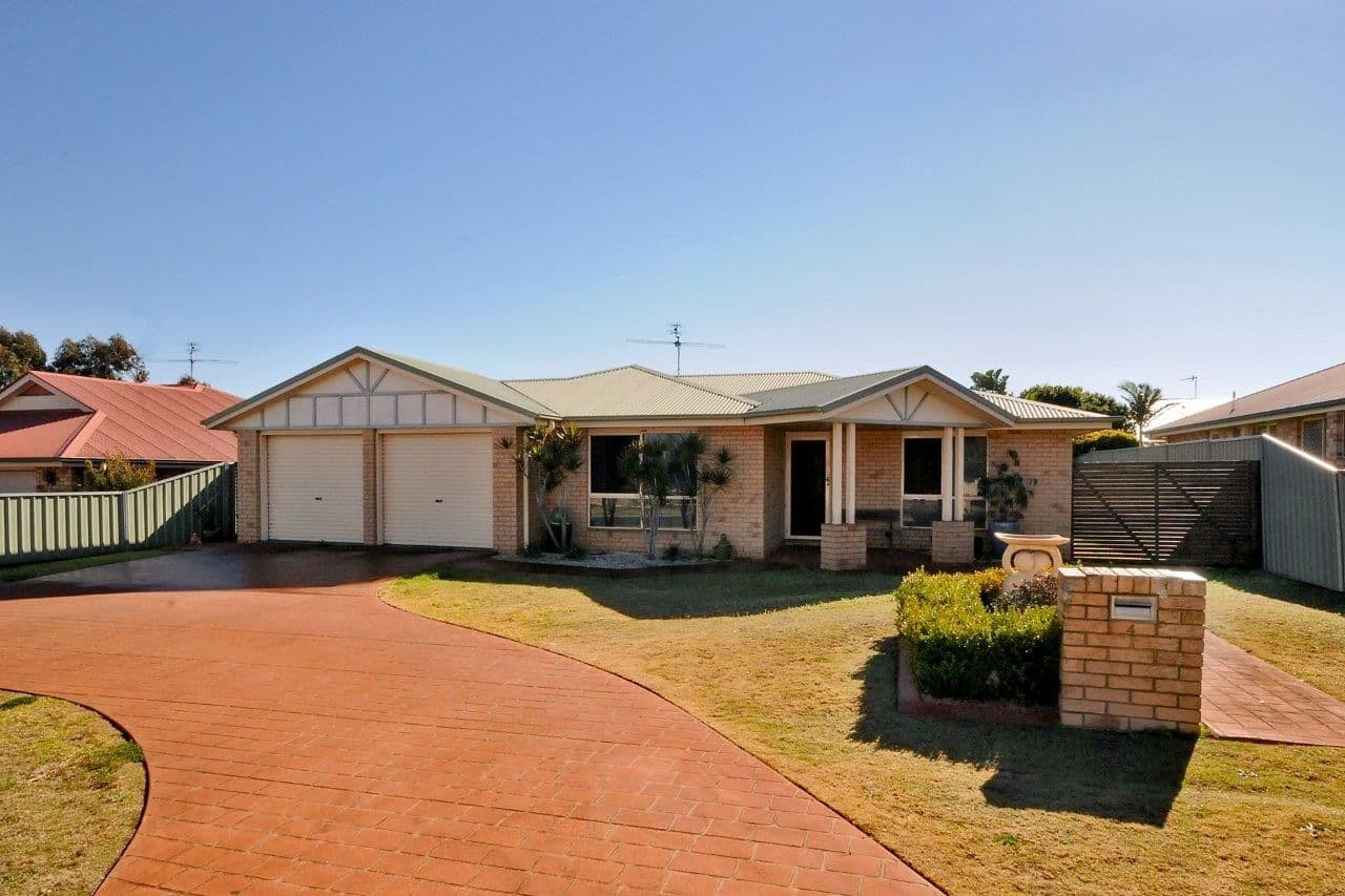 4 Biscay Court, GLENVALE QLD 4350, Glenvale - Image 1