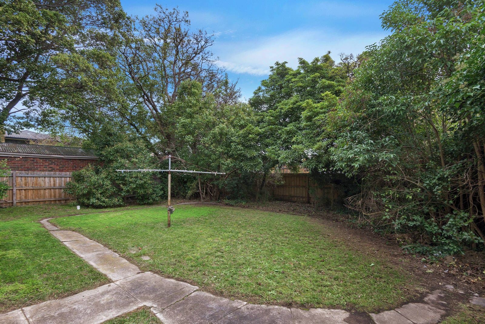 11 Waiora Road, Heidelberg Heights, Heidelberg Heights - Thumbnail 2