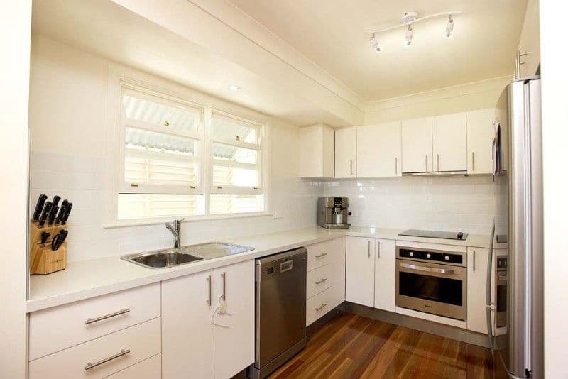65 Kempsie Road, UPPER MOUNT GRAVATT QLD 4122, Upper Mount Gravatt - Thumbnail 6