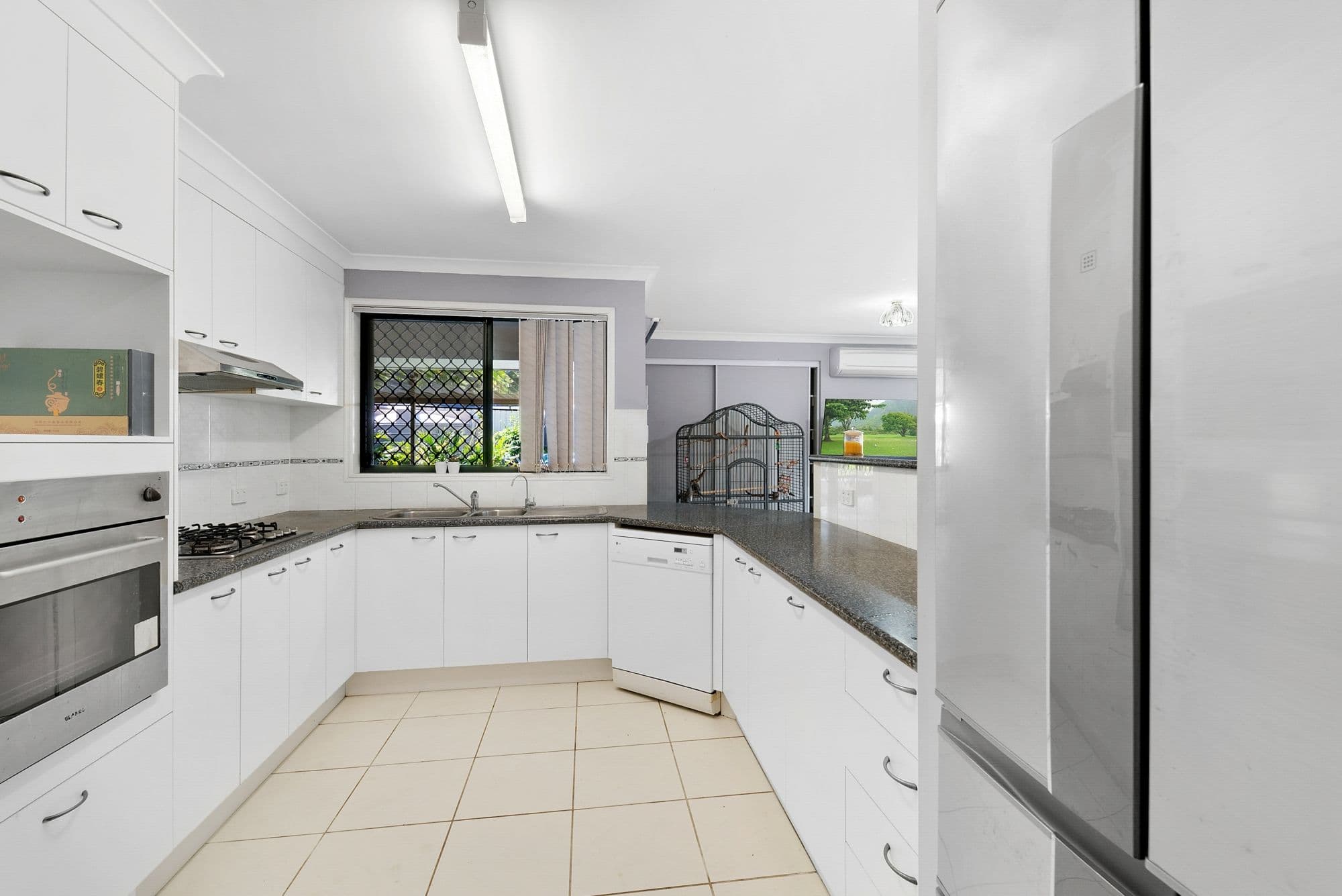 38 Yandina Place, Deception Bay QLD 4508, Deception Bay - Thumbnail 8