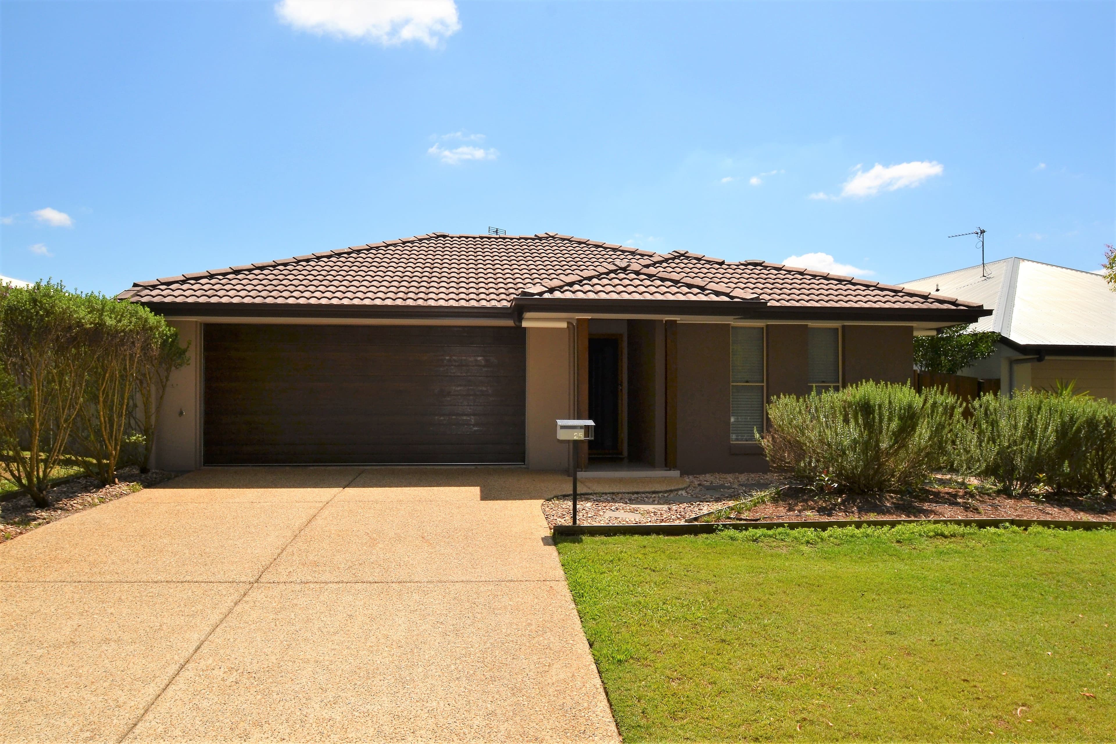 25 Lapwing Circuit, Beerwah QLD 4519, Beerwah - Thumbnail 2