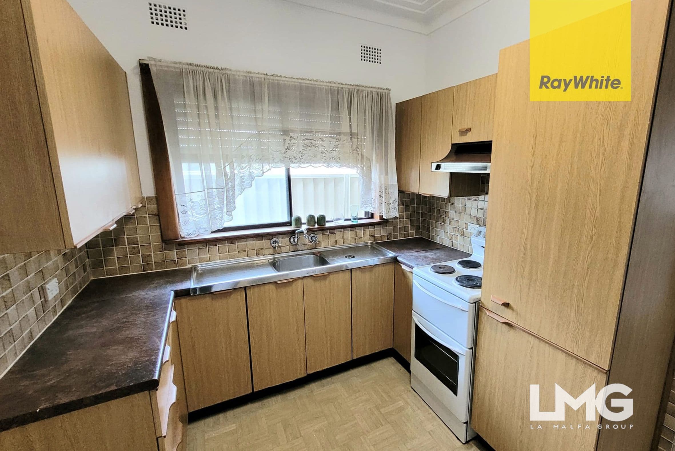 39 Wellington Road, Birrong NSW 2143, Birrong - Thumbnail 2