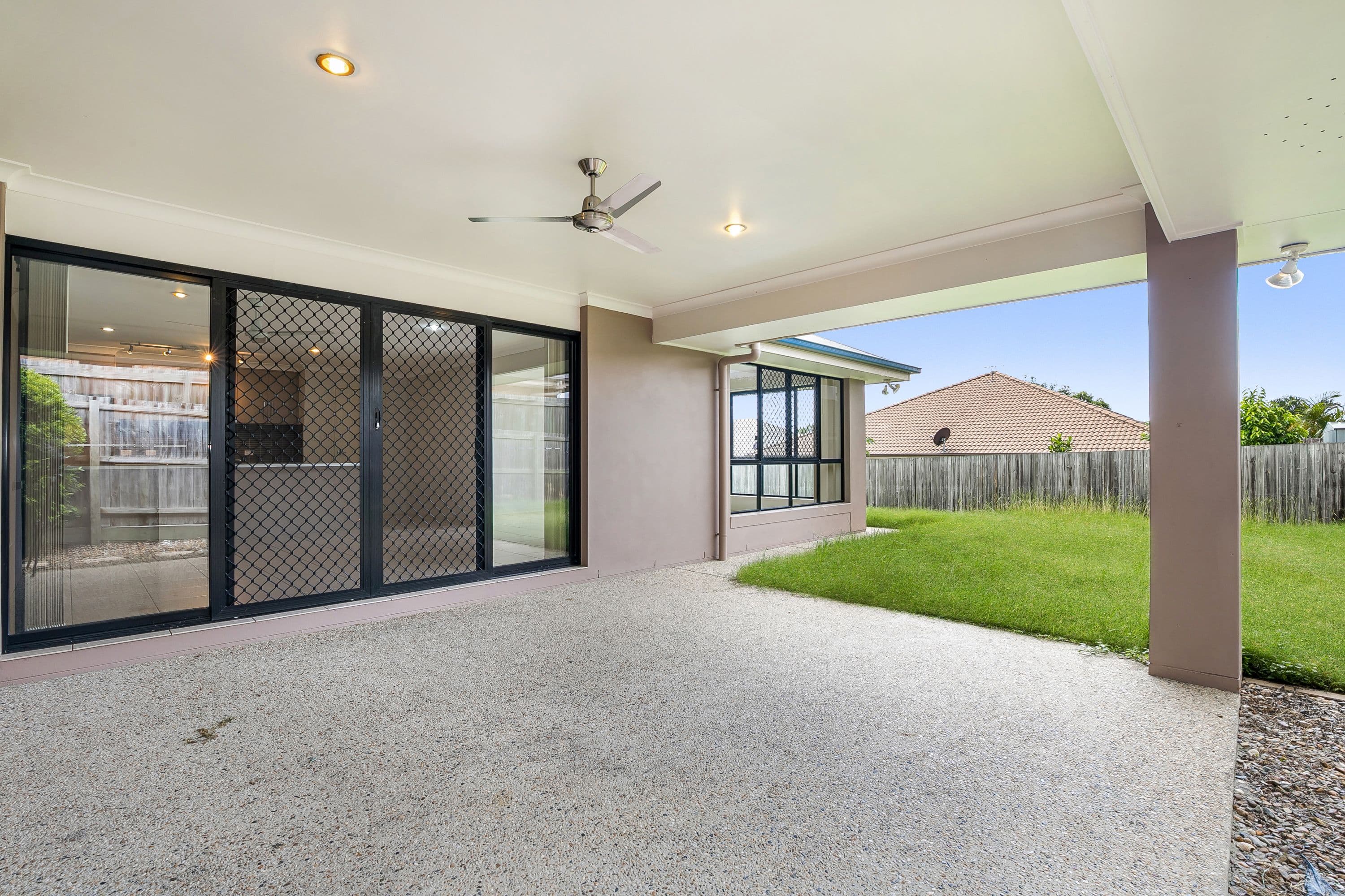 16 Melaleuca Street, Heathwood QLD 4110, Heathwood - Thumbnail 3
