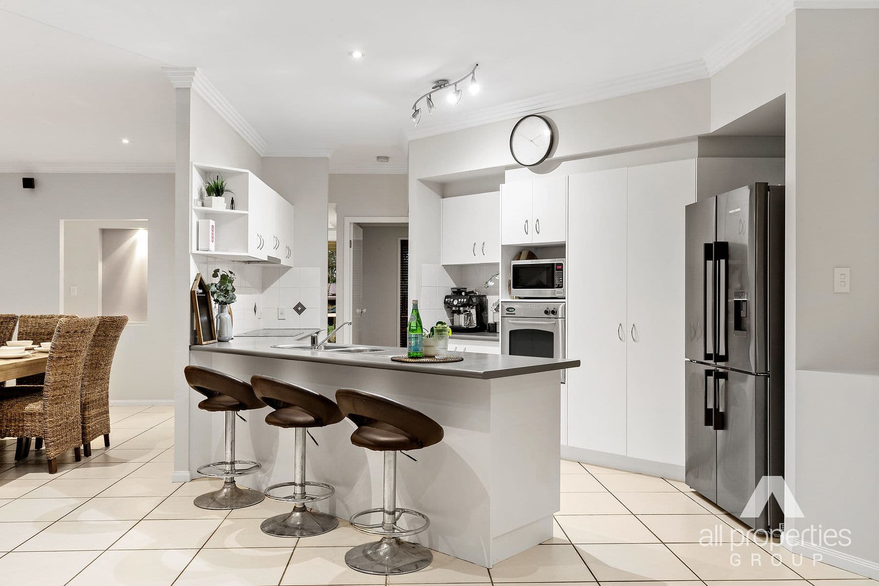 9-13 Barrine Court, Park Ridge South QLD 4125, Park Ridge South - Thumbnail 2