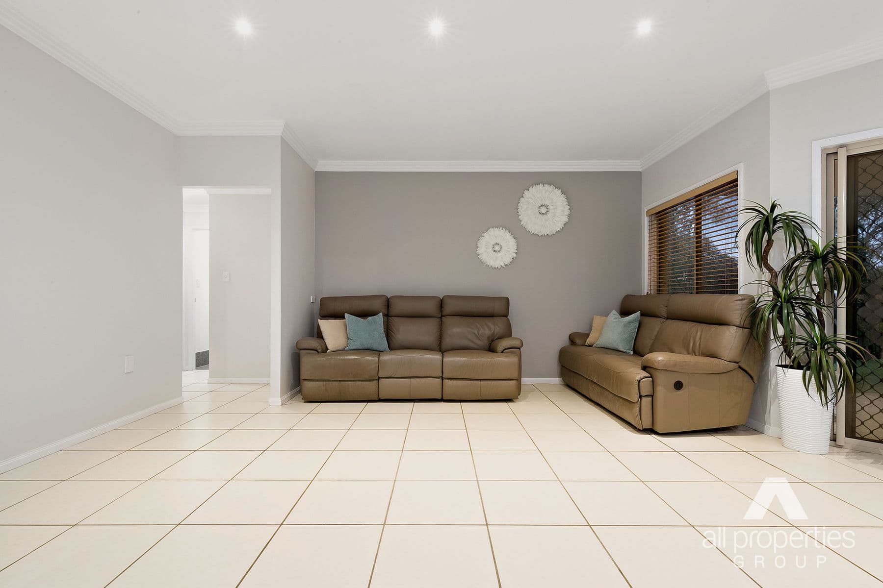 9-13 Barrine Court, Park Ridge South QLD 4125, Park Ridge South - Thumbnail 6