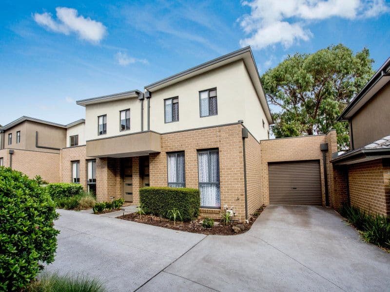 102-104 Hillcrest Road, FRANKSTON VIC 3199, Frankston - Image 1