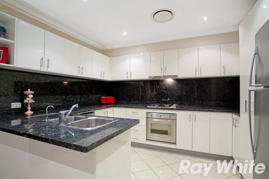 72 Harrington Avenue, CASTLE HILL NSW 2154, Castle Hill - Thumbnail 3