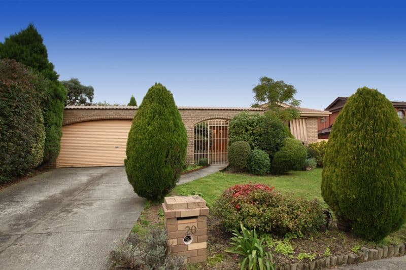 20 Mannering Drive, GLEN WAVERLEY VIC 3150, Glen Waverley - Image 1