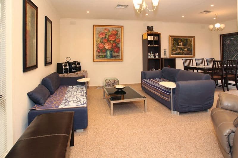 20 Mannering Drive, GLEN WAVERLEY VIC 3150, Glen Waverley - Thumbnail 4