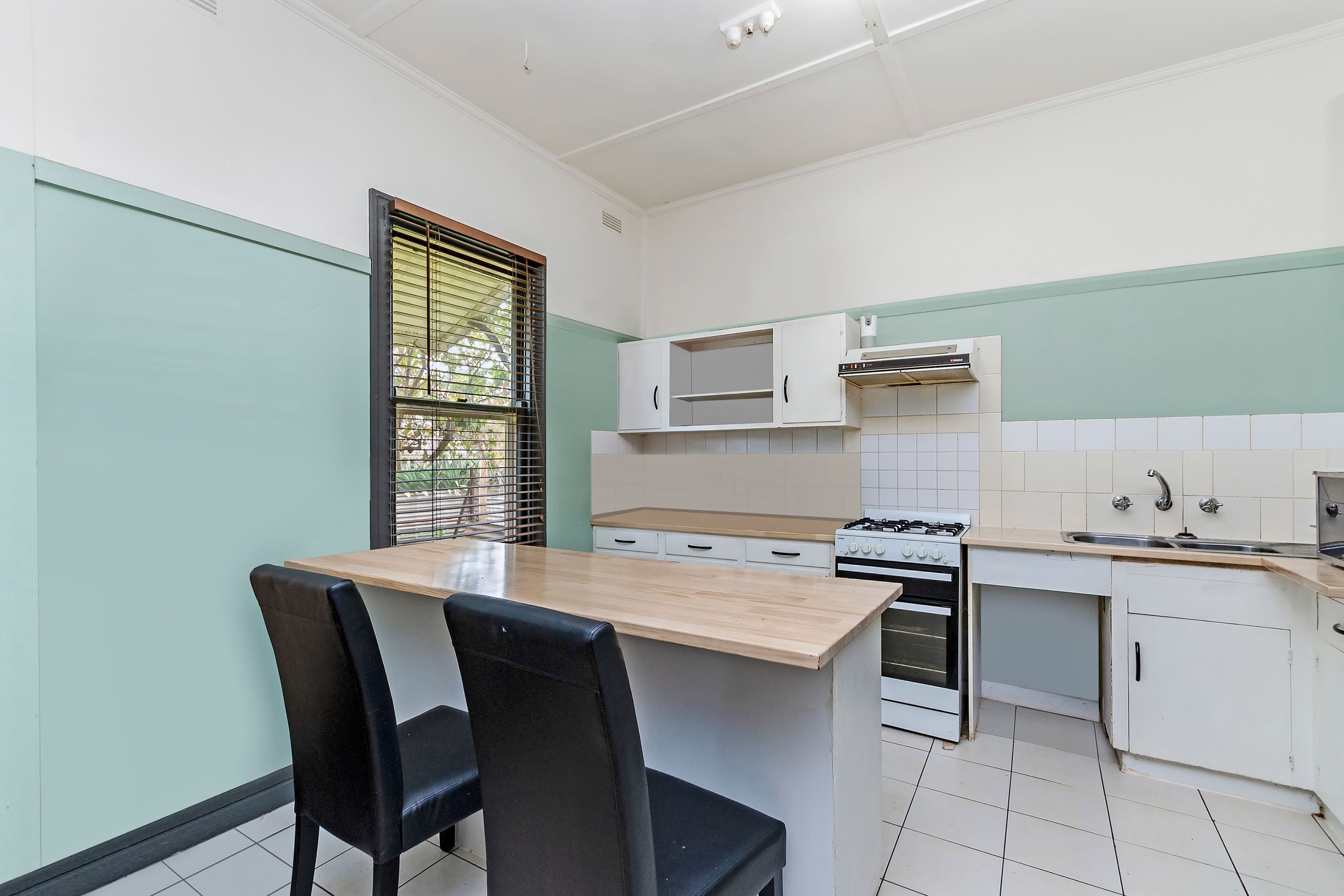111 Mill Street, Mortlake VIC 3272, Mortlake - Thumbnail 3