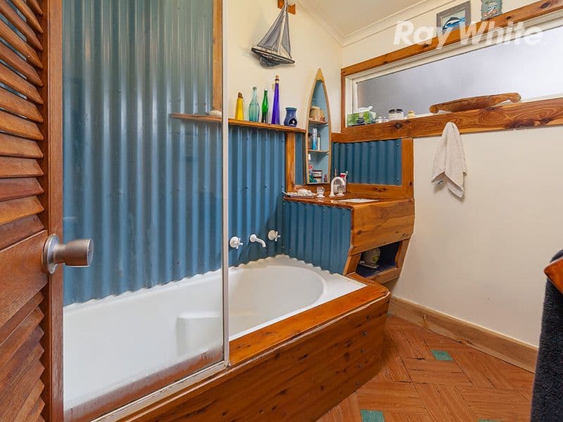 34 McFarland Road, WODONGA VIC 3690, Wodonga - Thumbnail 5