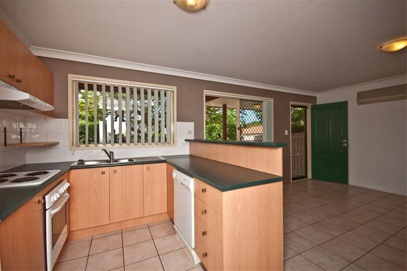 55 Vernon Street, NUNDAH QLD 4012, Nundah - Thumbnail 3