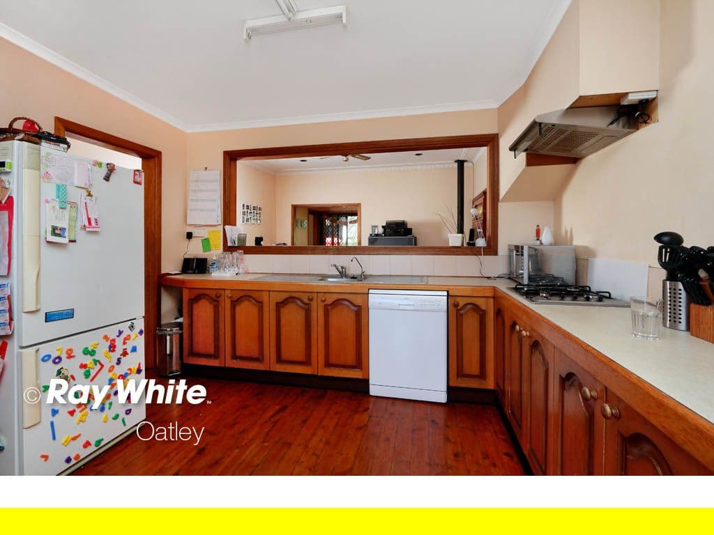 9 Herbert Street, OATLEY NSW 2223, Oatley - Thumbnail 3