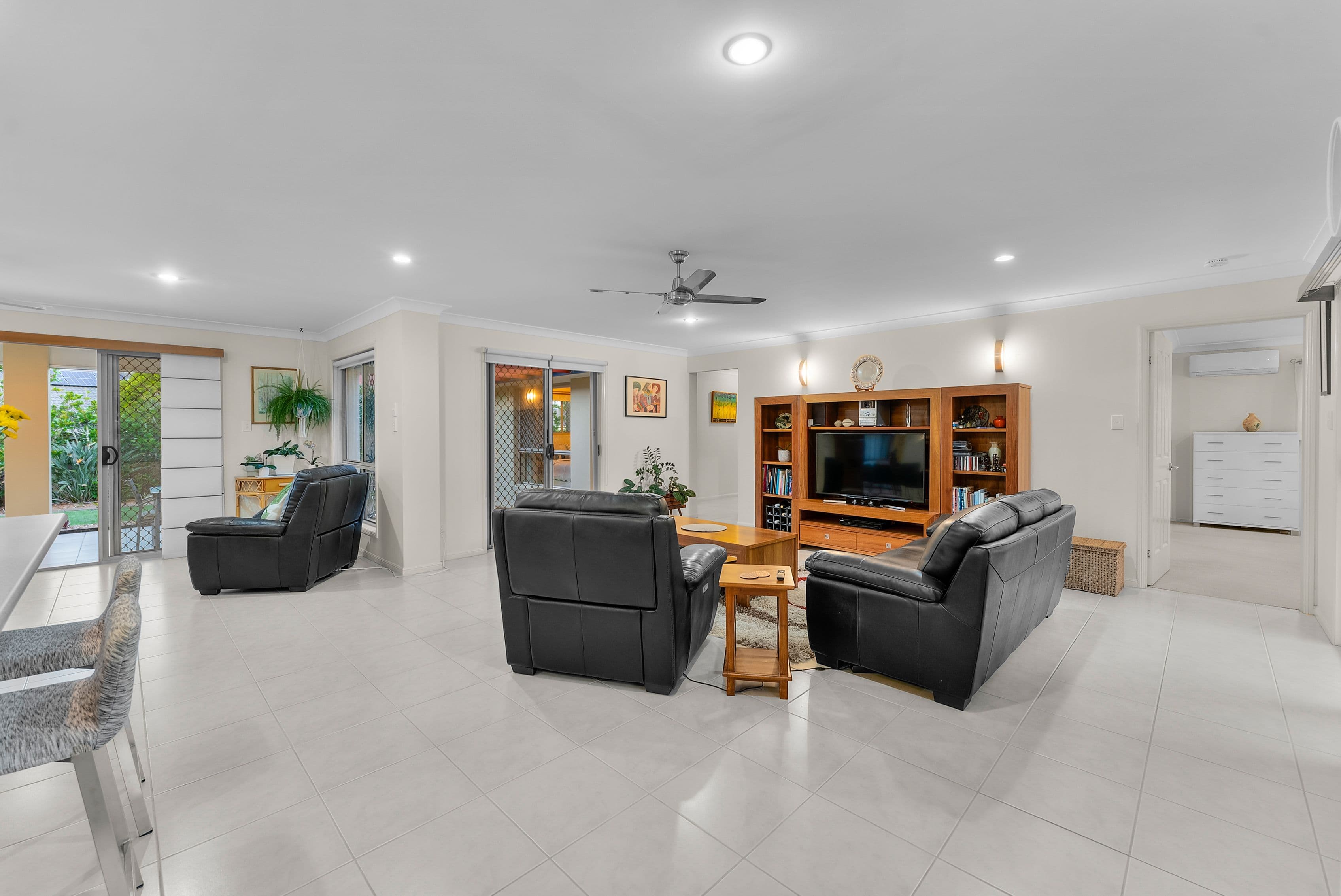 23 Dotterel Crescent, North Lakes QLD 4509, North Lakes - Thumbnail 6