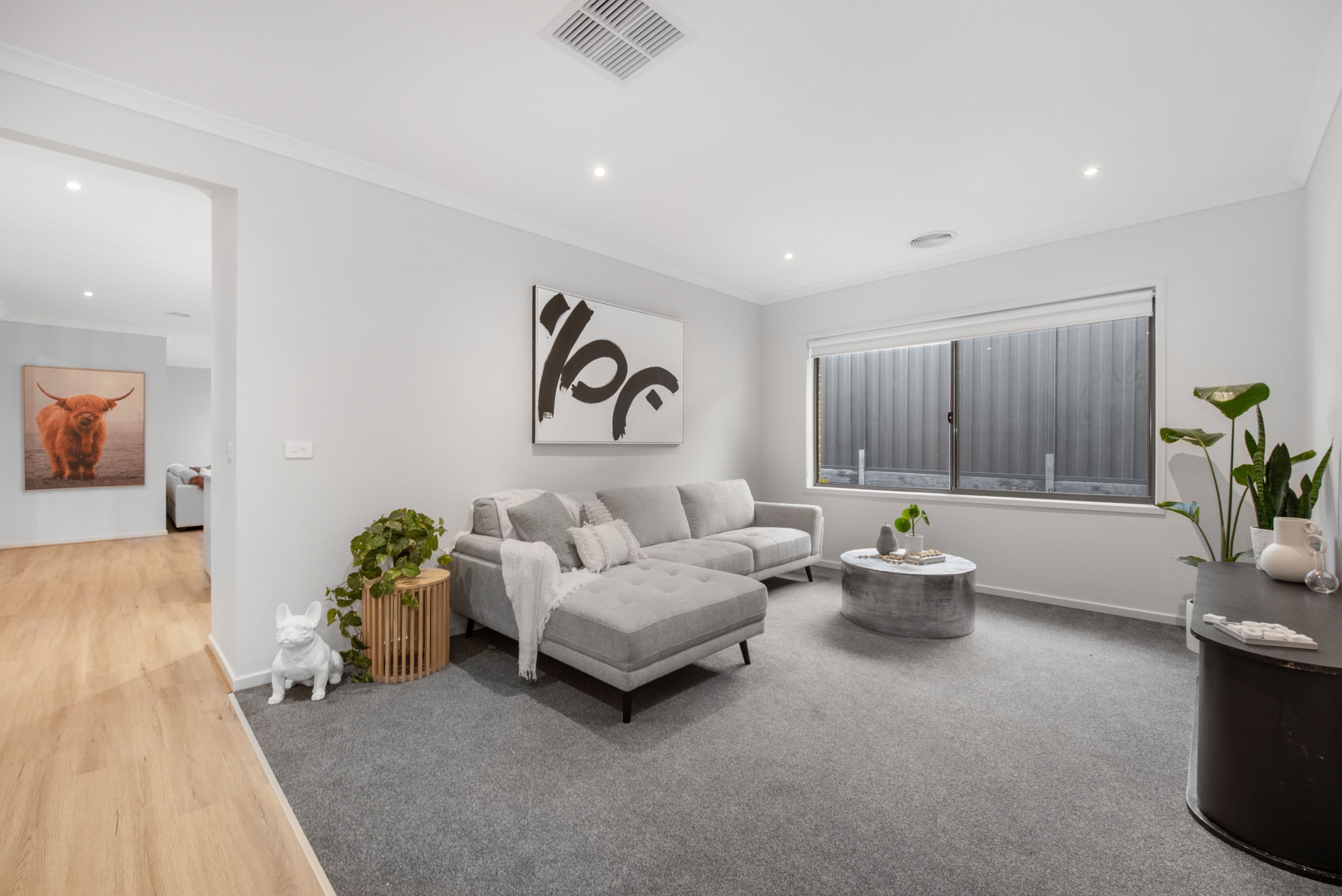 5 Corvara Way, Pakenham VIC 3810, Pakenham - Thumbnail 2