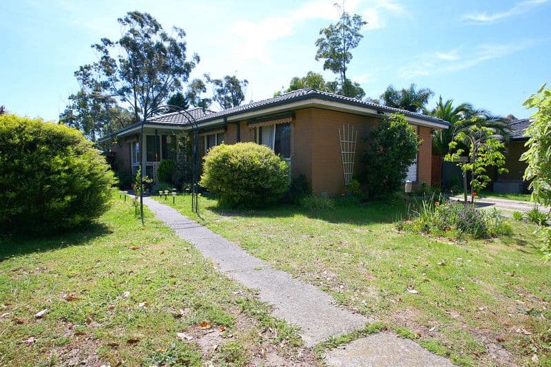 13 Cormorant Close, ENDEAVOUR HILLS VIC 3802, Endeavour Hills - Image 1