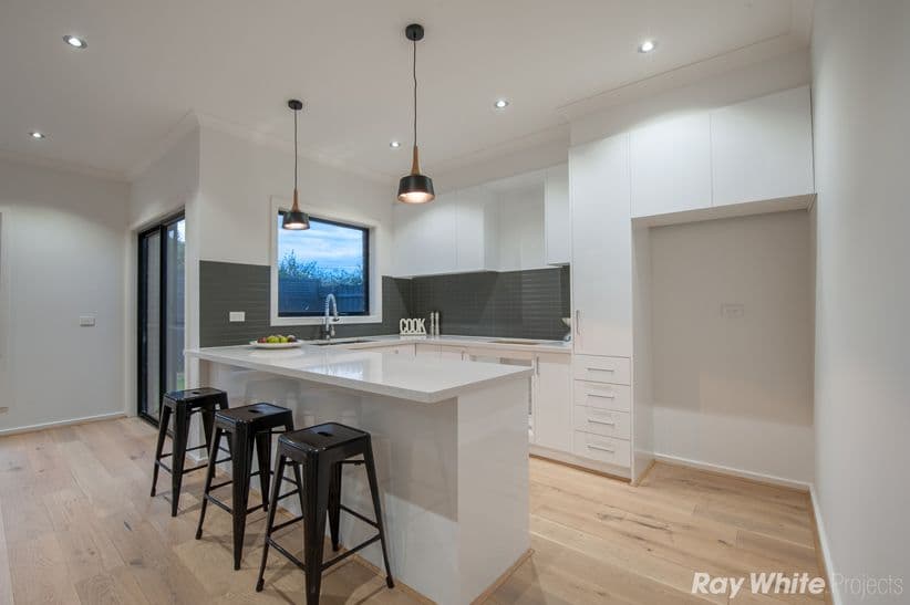 1C Newton Street, Reservoir VIC 3073, Reservoir - Thumbnail 4