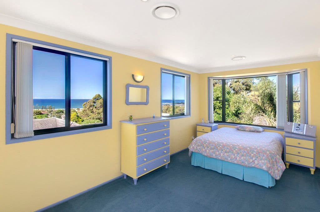 2 Seaview Terrace, THIRROUL NSW 2515, Thirroul - Thumbnail 3