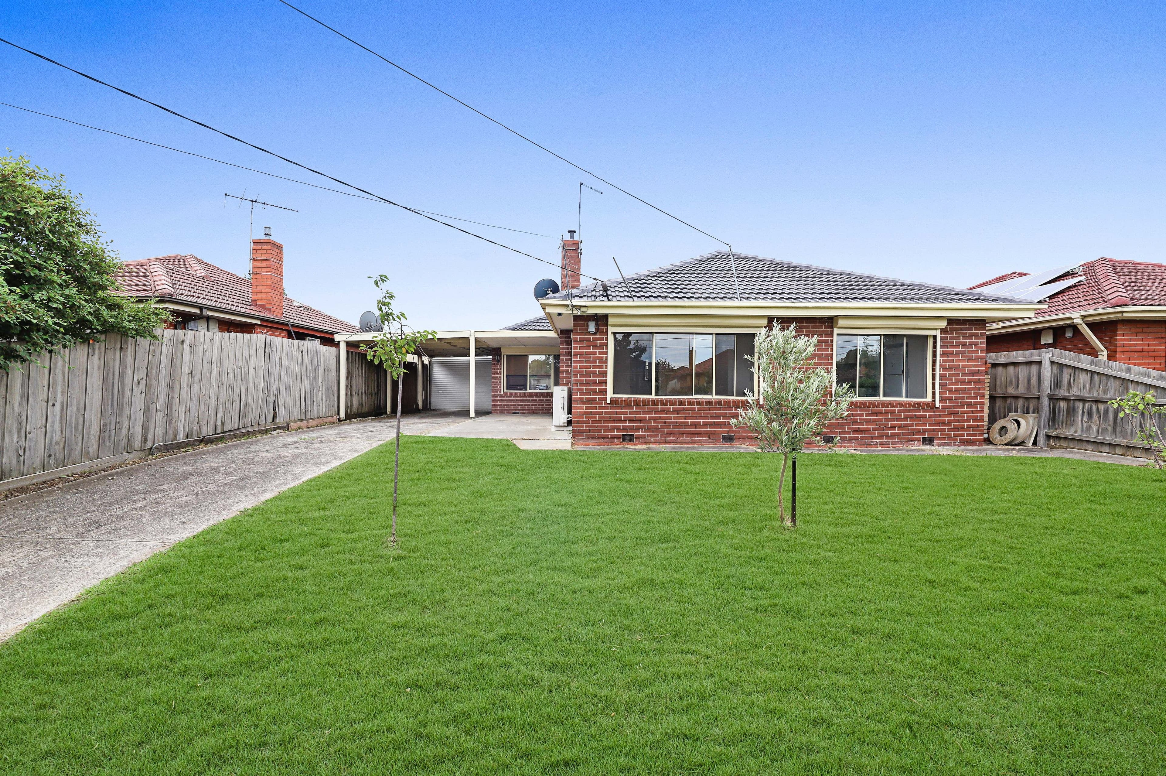 28 Valerie Street, Lalor VIC 3075, Lalor - Thumbnail 2