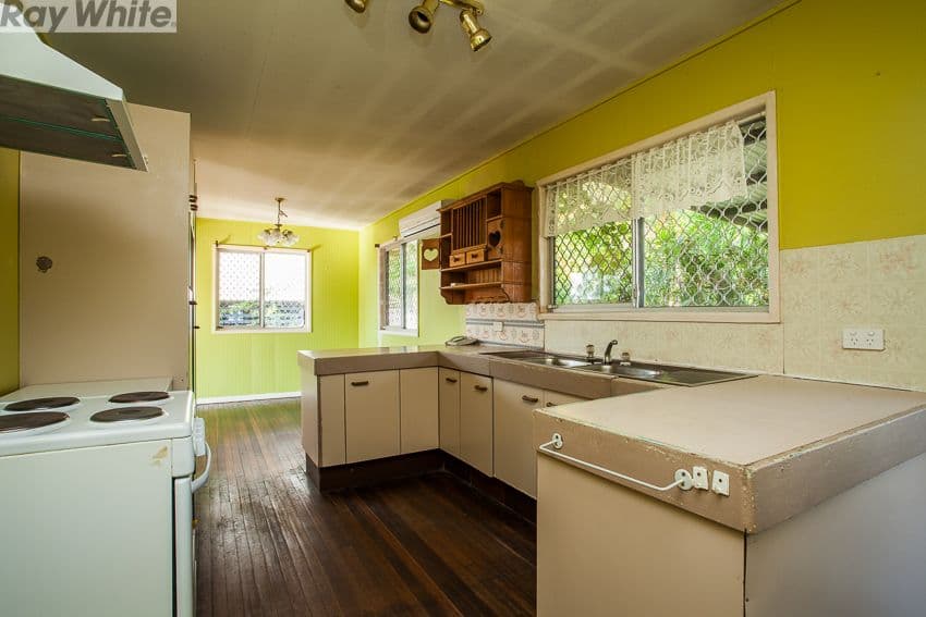 130 Elizabeth Avenue, CLONTARF QLD 4019, Clontarf - Thumbnail 5