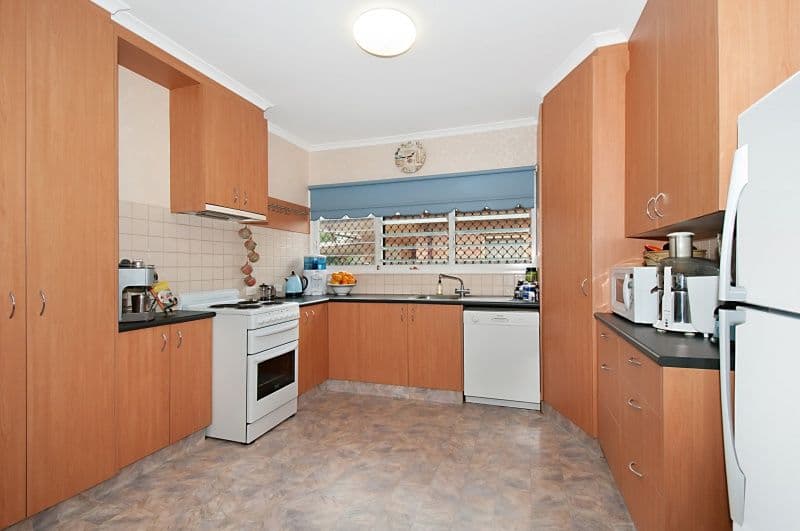 46 Teemangum Street, CURRUMBIN QLD 4223, Currumbin - Thumbnail 6