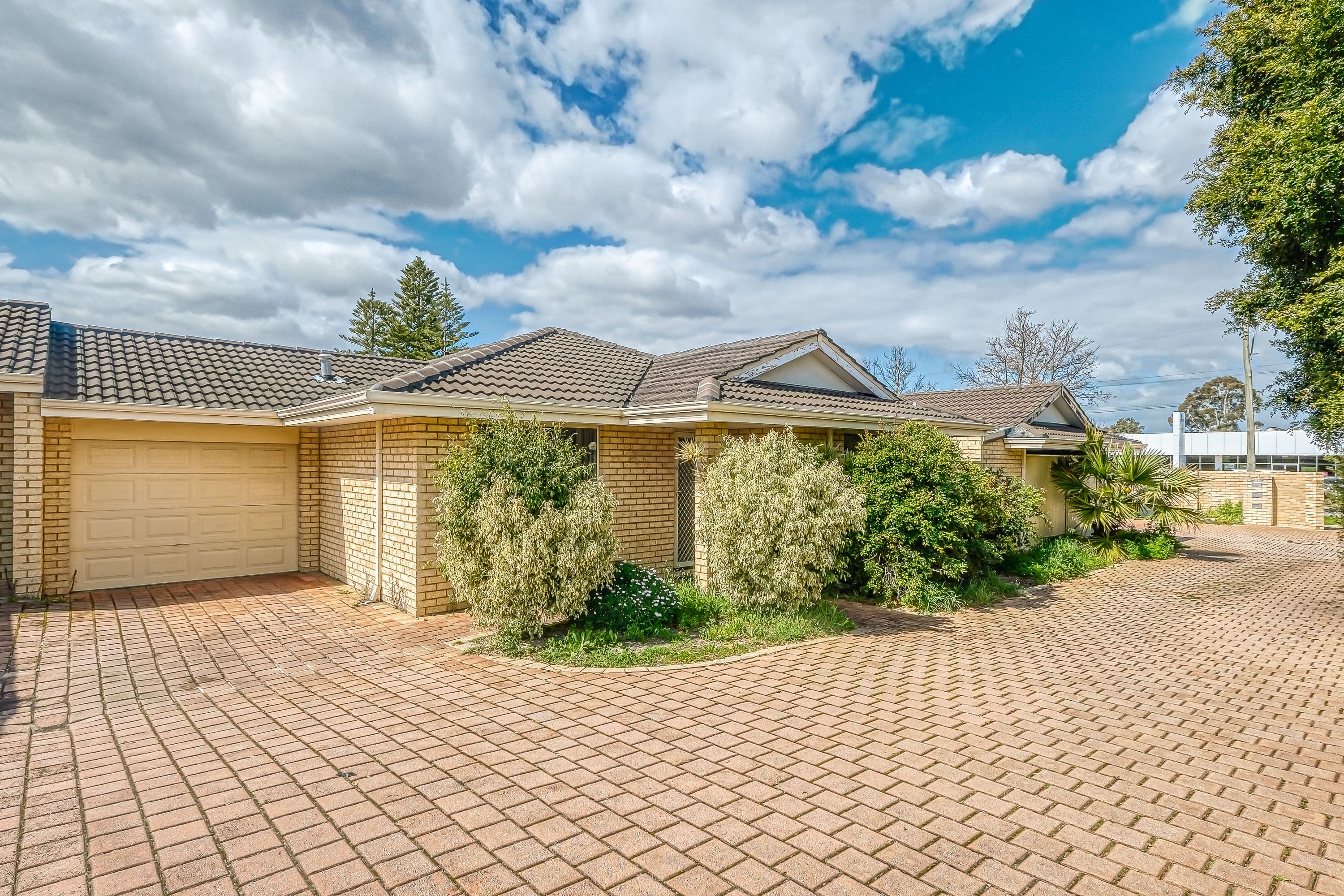 156 High Road, Riverton WA 6148, Riverton - Thumbnail 2