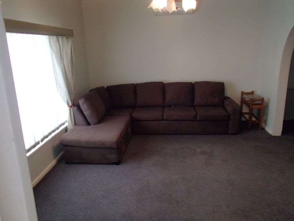 75 Susanne Street, TAMWORTH NSW 2340, South Tamworth - Thumbnail 2