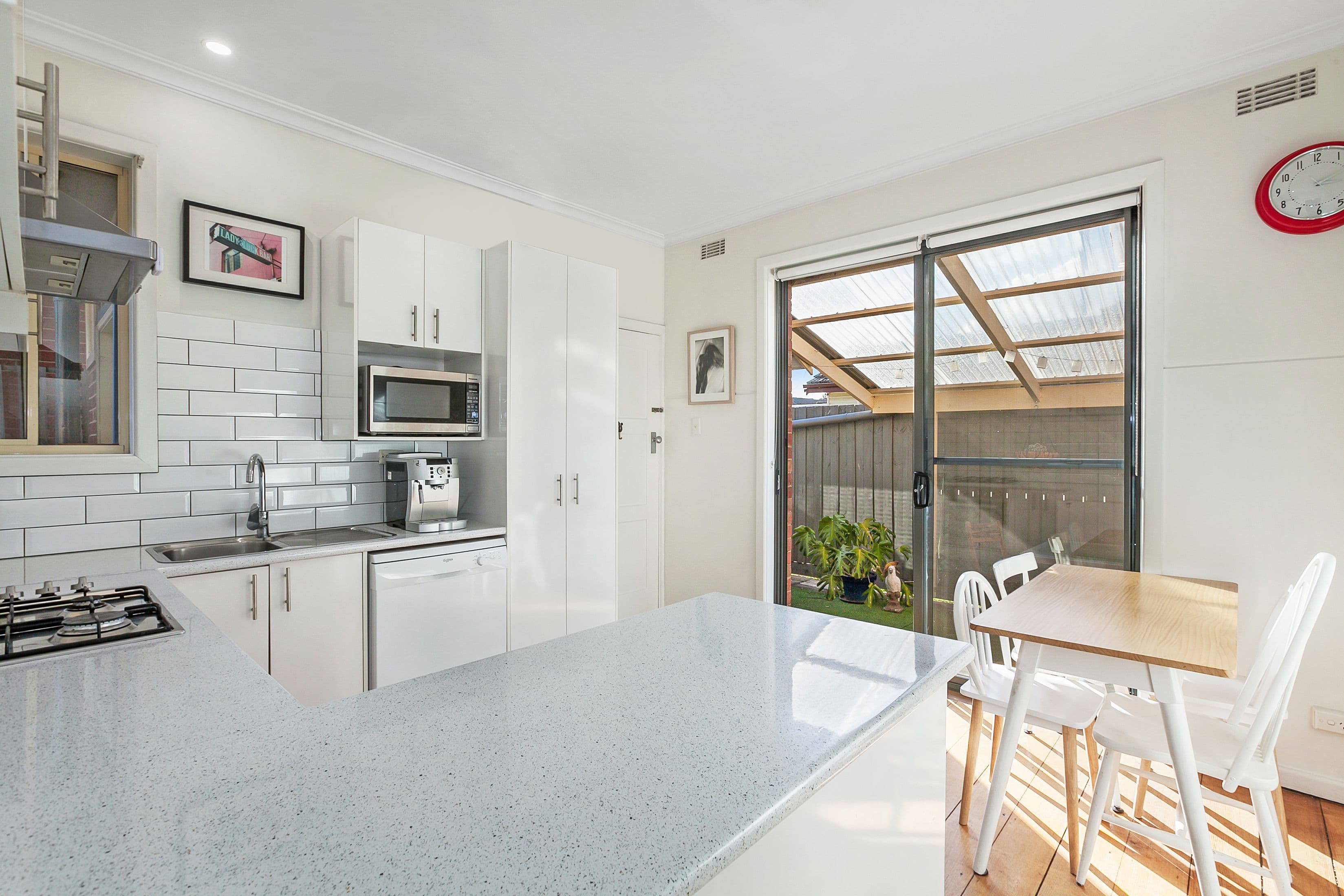 1 Rose Court, Reservoir VIC 3073, Reservoir - Thumbnail 4