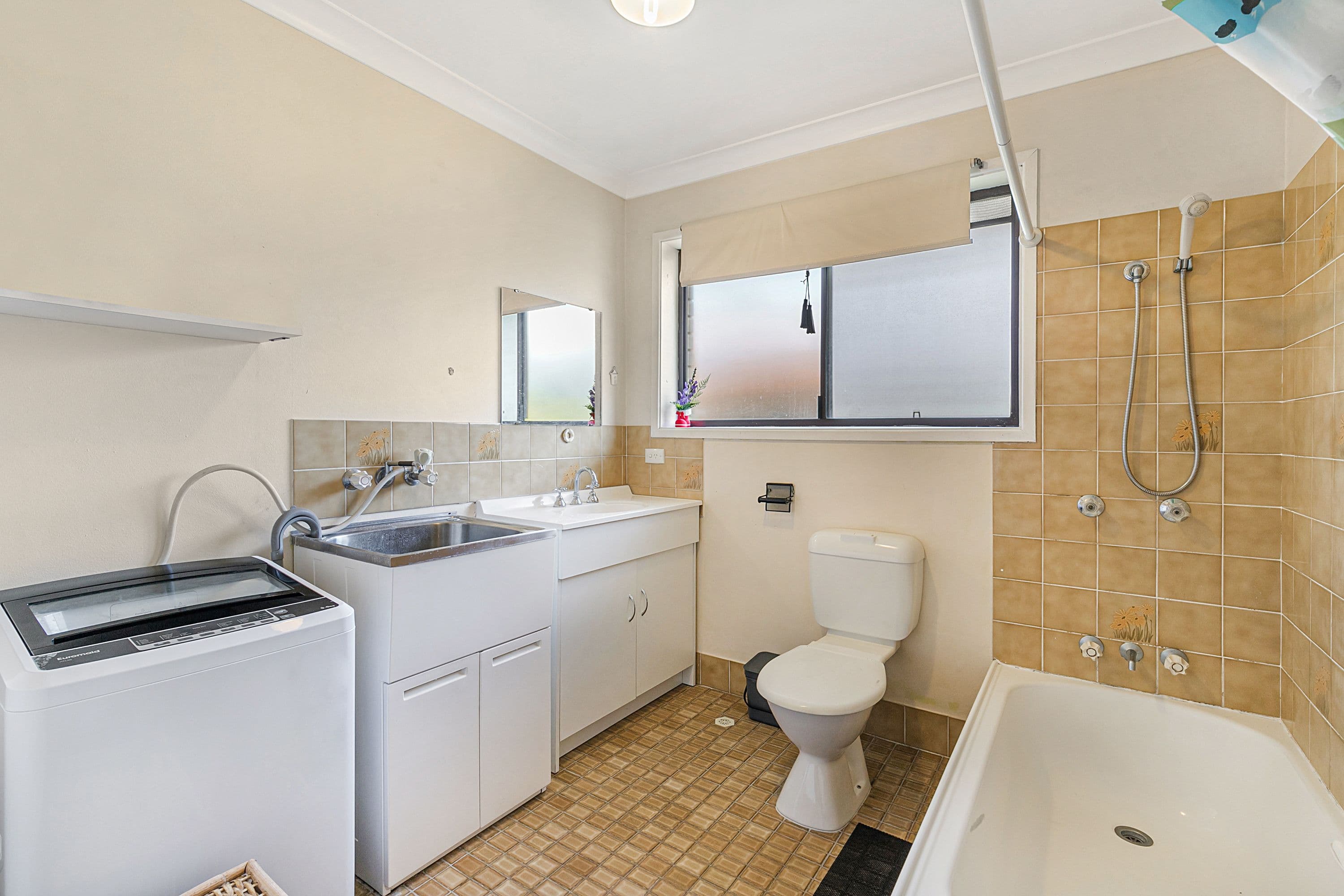 10 Lucinda Street, Taringa QLD 4068, Taringa - Thumbnail 5