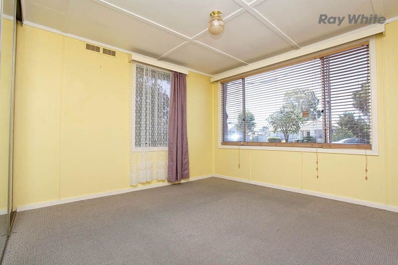 2 Eaton Parade, LAVERTON VIC 3028, Laverton - Thumbnail 4