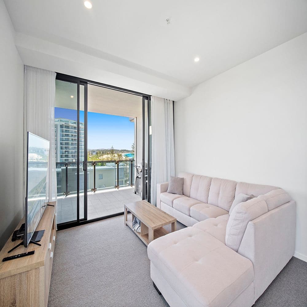 76 Musgrave Street 'The Iconic', Coolangatta QLD 4225, Coolangatta - Thumbnail 3
