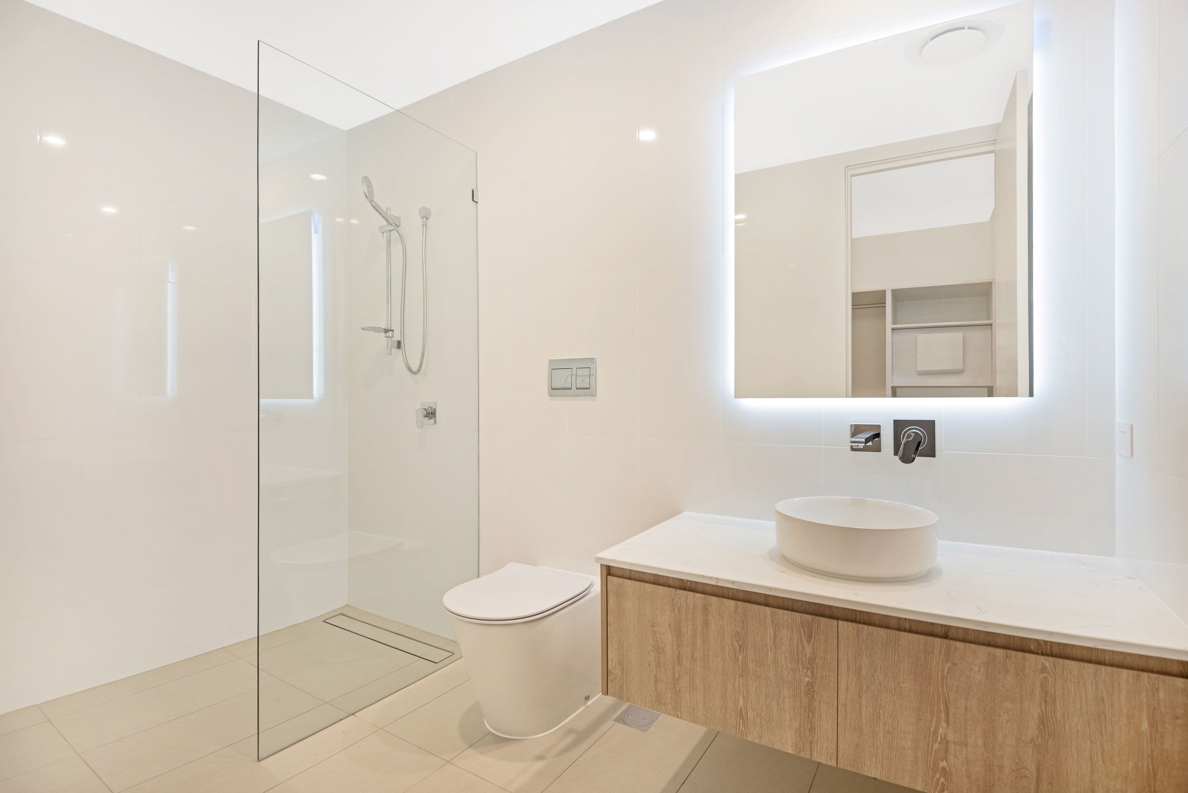 76 Musgrave Street 'The Iconic', Coolangatta QLD 4225, Coolangatta - Thumbnail 5