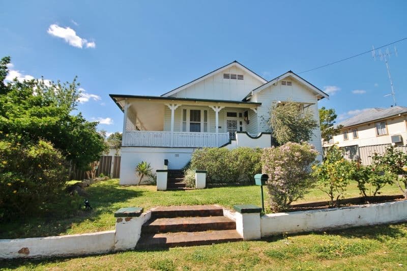 5 Brock Street, YOUNG NSW 2594, Young - Image 1