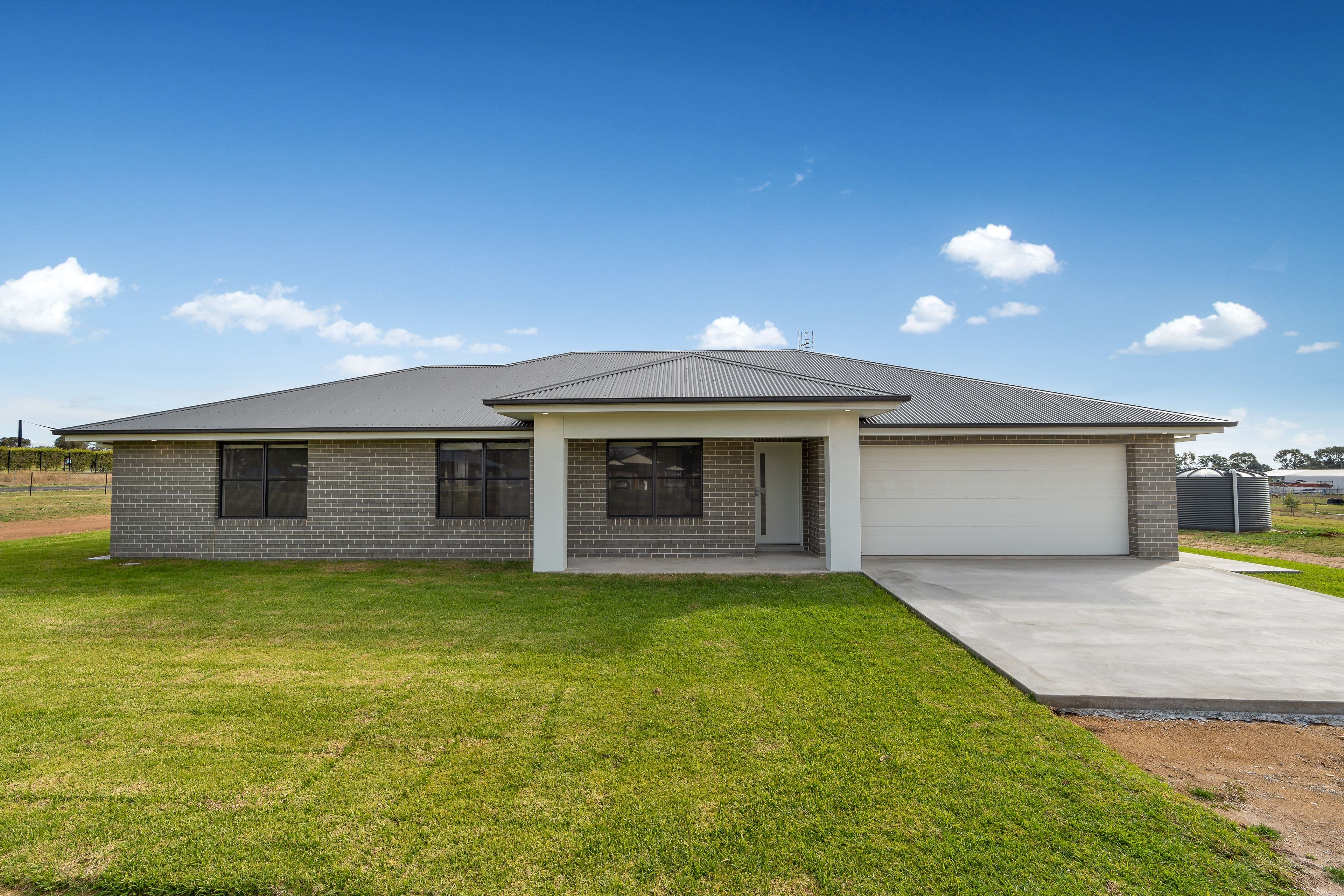 24-26 River Park Road, Cowra NSW 2794, Cowra - Thumbnail 2