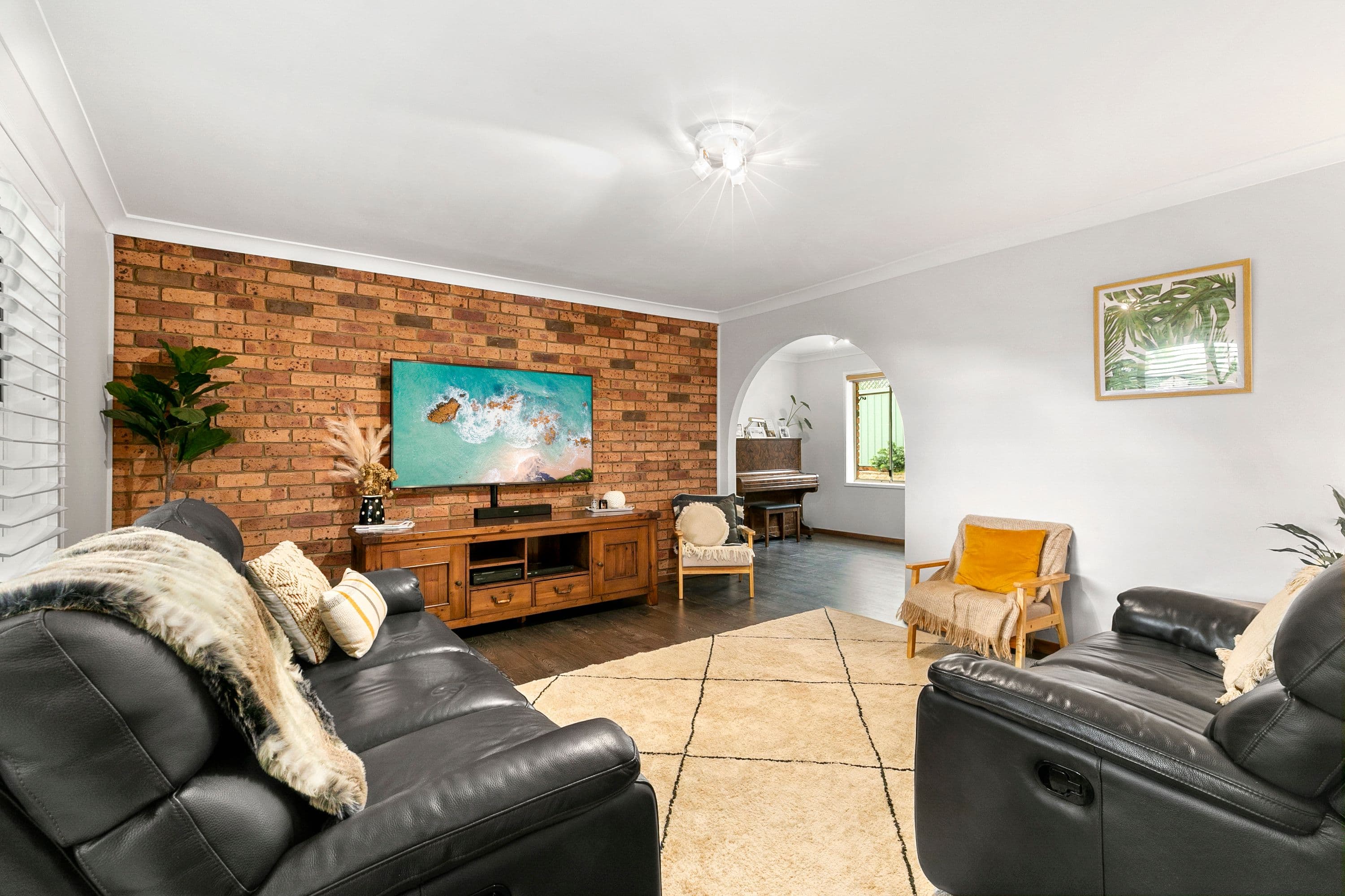 2 Dindima Place, Bangor NSW 2234, Bangor - Thumbnail 2