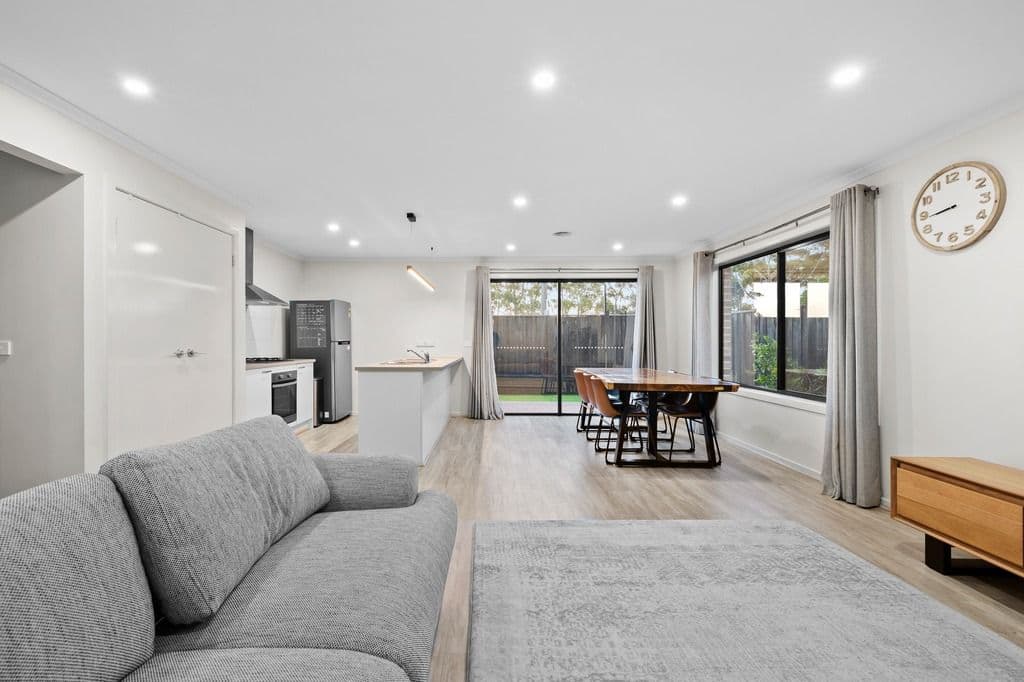 12 Bursa Drive, Wyndham Vale VIC 3024, Wyndham Vale - Thumbnail 3