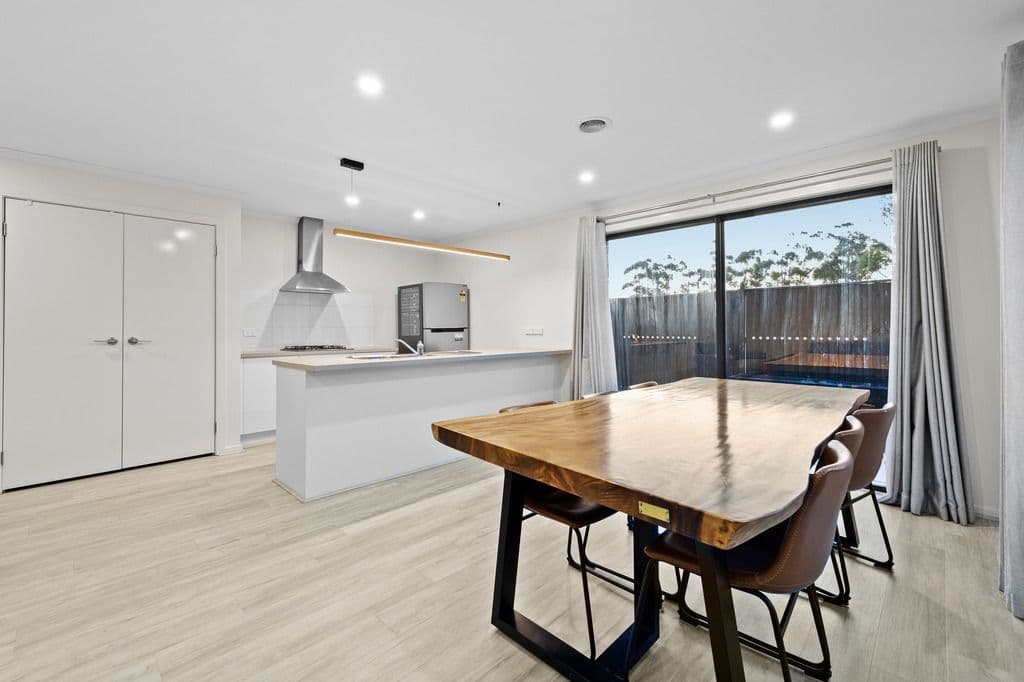 12 Bursa Drive, Wyndham Vale VIC 3024, Wyndham Vale - Thumbnail 4