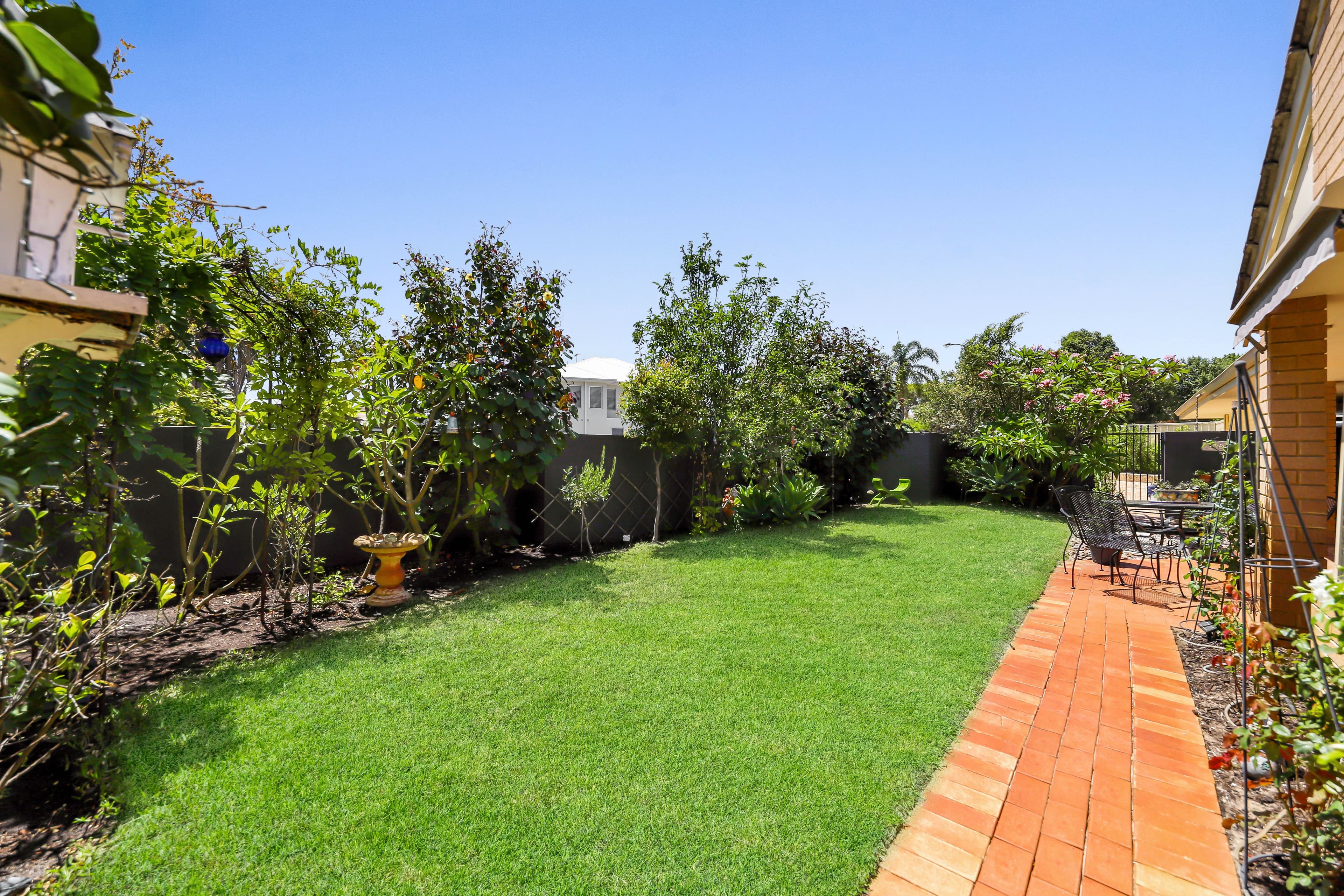 28 Parkside Avenue, Mount Pleasant WA 6153, Mount Pleasant - Thumbnail 2